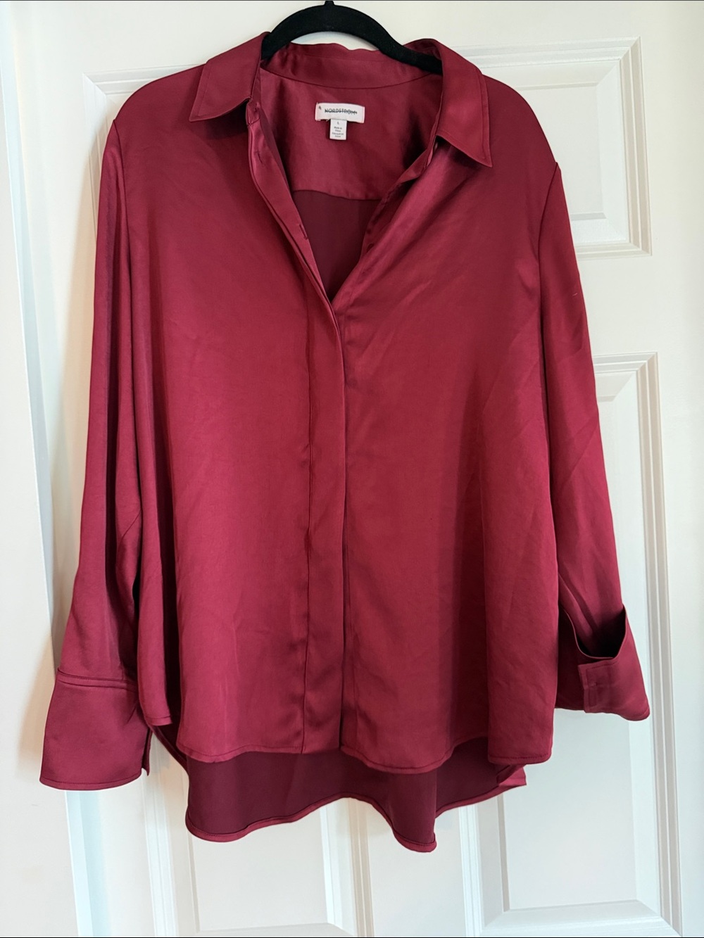 Nordstrom Women's Deep Burgundy Satin Button-Front Shirt